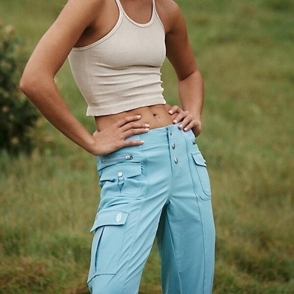 FP Movement Cascade Flare Pants Sz M Cargo Blue Stretch Mid Rise Athletic Pants - Picture 9 of 9